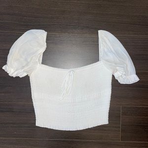 White fitted shirt with slight puff sleeve